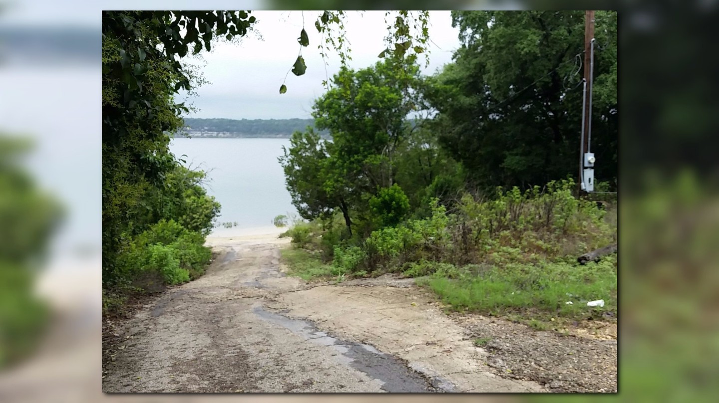 Kayaker rescued from Lake Belton after near drowning experience